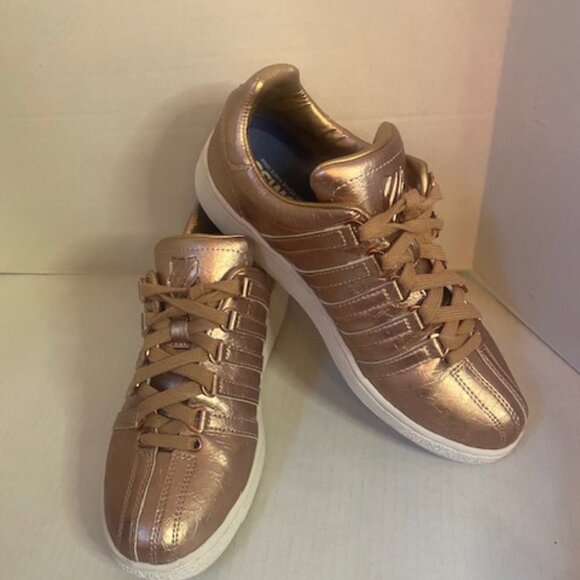 K-Swiss Women's Classic VN sneakers in a rose gold/pink metallic, size 8.5 - Picture 2 of 7